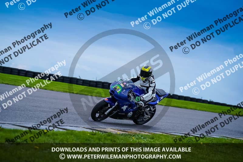 anglesey no limits trackday;anglesey photographs;anglesey trackday photographs;enduro digital images;event digital images;eventdigitalimages;no limits trackdays;peter wileman photography;racing digital images;trac mon;trackday digital images;trackday photos;ty croes